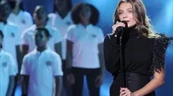 300 choeurs chantent les plus belles chansons d'amour