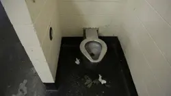 60 jours en prison Pick a Side