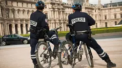 90' Enquêtes S16E339 Policiers contre délinquants de la route : ça chauffe sur le périph'