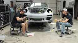 Americars S04E06 Première voiture