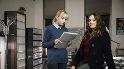 Astrid et Raphaëlle S01E08 Invisible