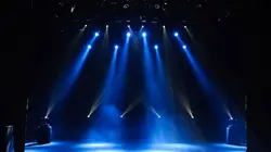 Baptiste Lecaplain se tape l'affiche