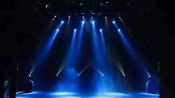 Baptiste Lecaplain se tape l'affiche