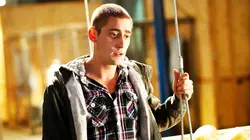 Being Human, la confrérie de l'étrange S04E06 Amours chiennes