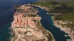 Bonifacio, la forteresse des extrêmes