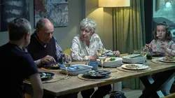 Breeders S02E02 Même pas peur