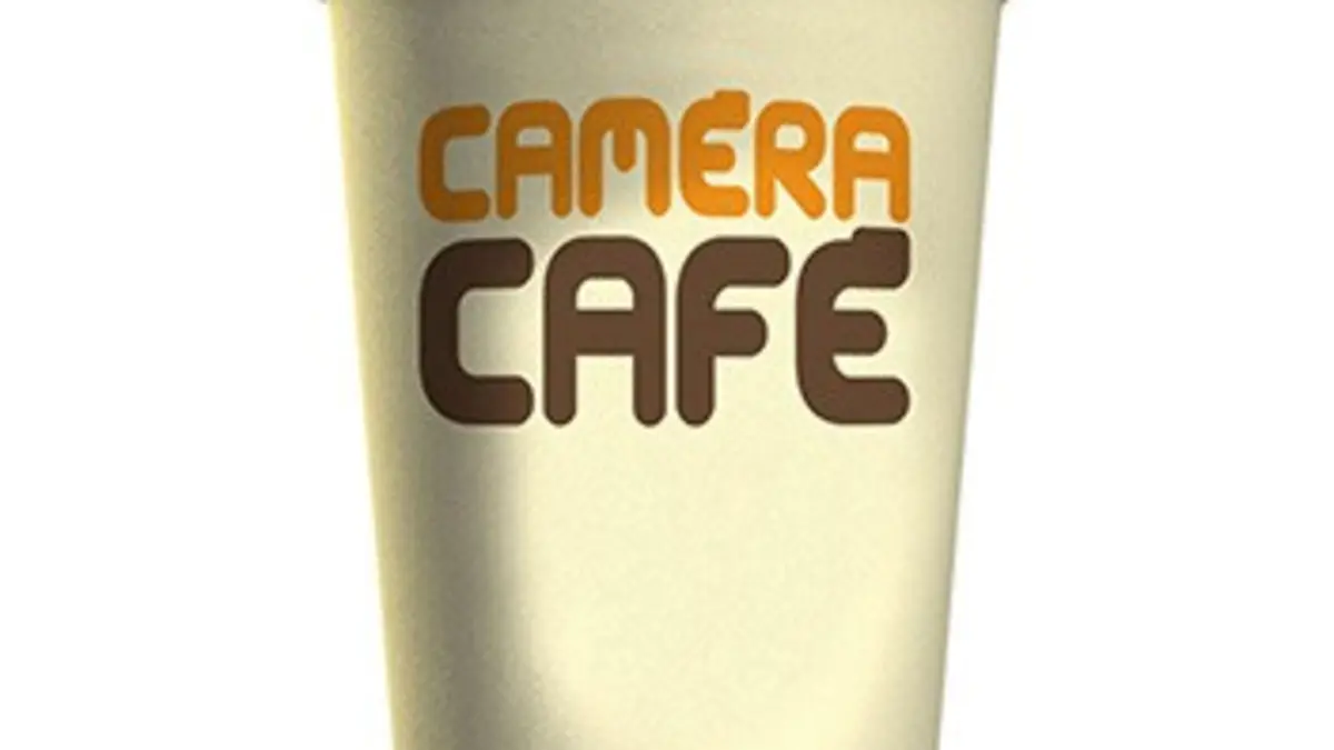 Caméra café 2 (la boîte du dessus) S01E00 Très peu roulé