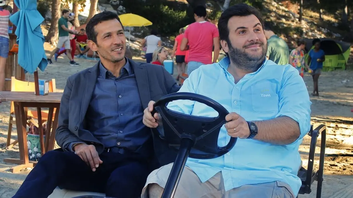 Camping Paradis S06E06 Le séminaire