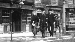 Chaussure à son pied