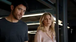 Crossing Lines S03E11 Carton rouge en streaming