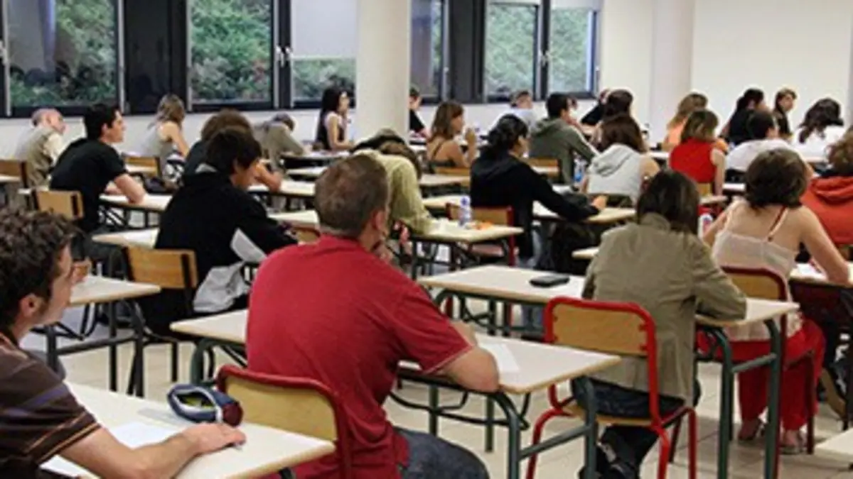 Casting Dans le secret des lycées