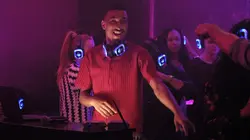 Dave (aka Lil Dicky) S02E07 Ad Man