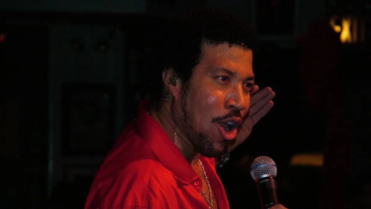 Audiences TV : Des années et des tubes