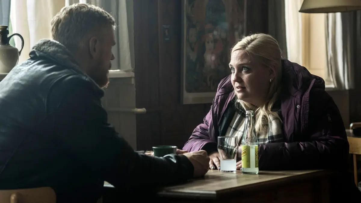 Elvira S01E04 Special Cleaning