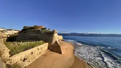 Embarquement immédiat Bienvenue en Corse avec Patrick Fiori