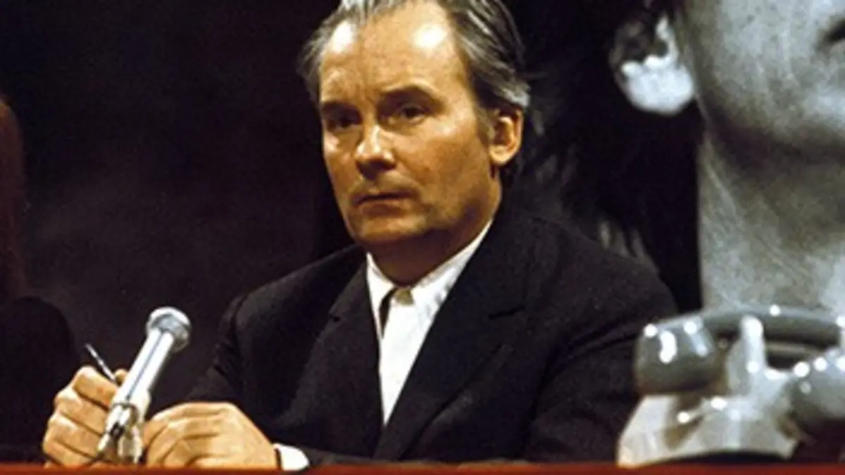 France, société anonyme en streaming