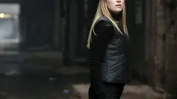 Fringe S01E13 Métamorphose en streaming