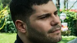 Gomorra S04E08 Vices cachés