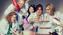 Extreme Cake Makers S03E18 Episode 18
