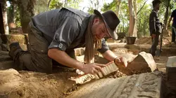 Josh Gates et les trésors perdus