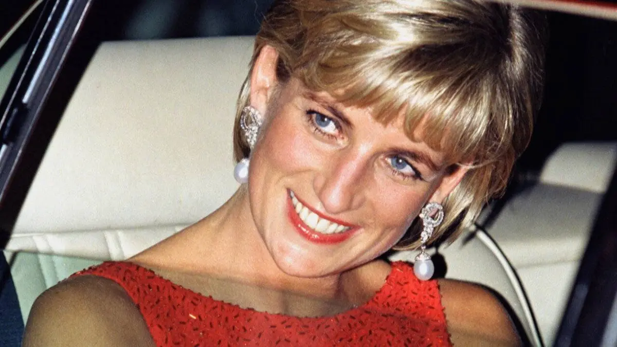 Lady Di : enquête sur un destin tragique S01E02 La princesse