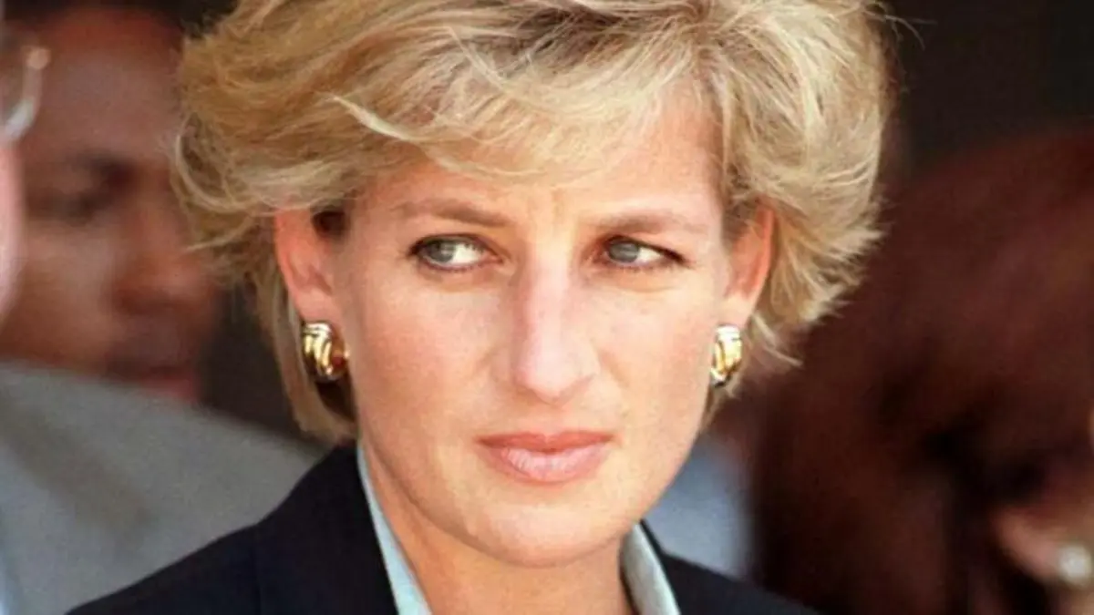 Lady Diana, 25 Ans Déjà, Qui Est-elle Vraiment ? (Documentaire) Où ...