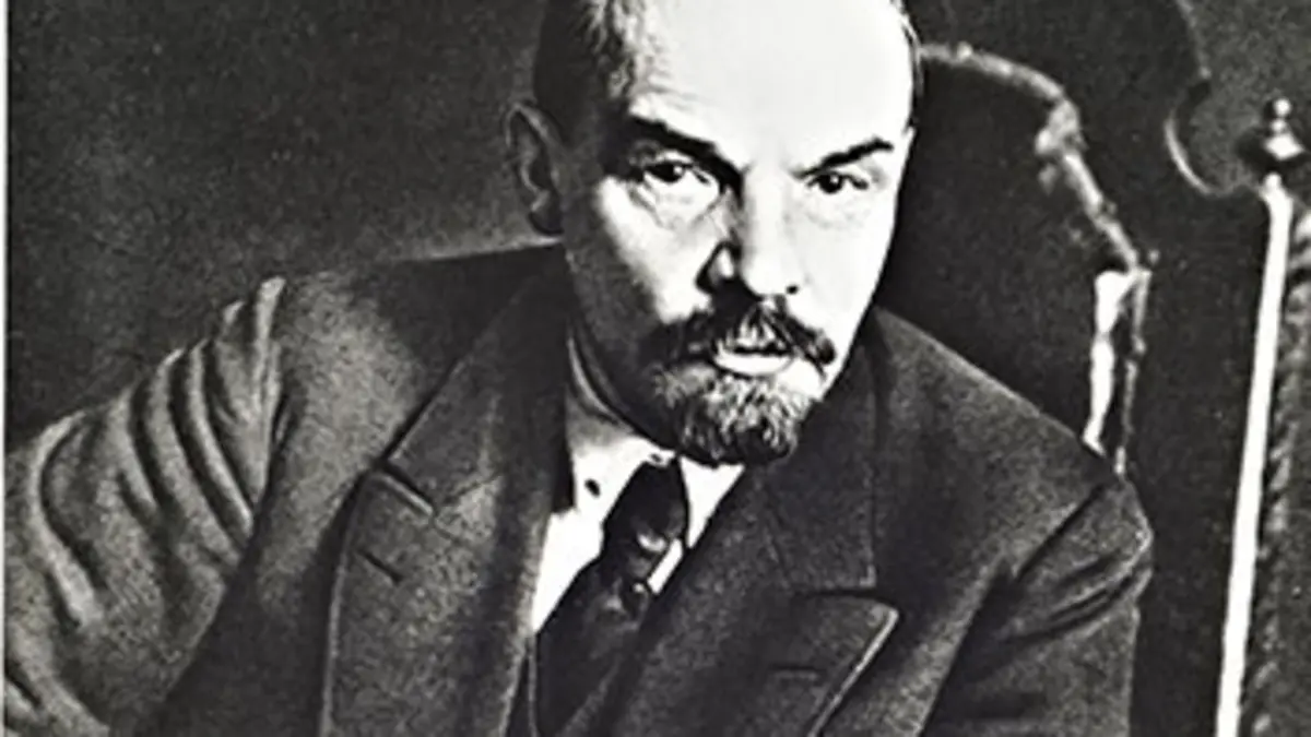 Casting Lénine, la fin du mythe