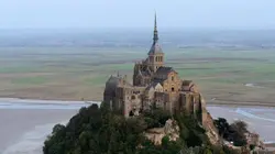 Les 100 lieux qu'il faut voir S07E01 Mythes et légendes