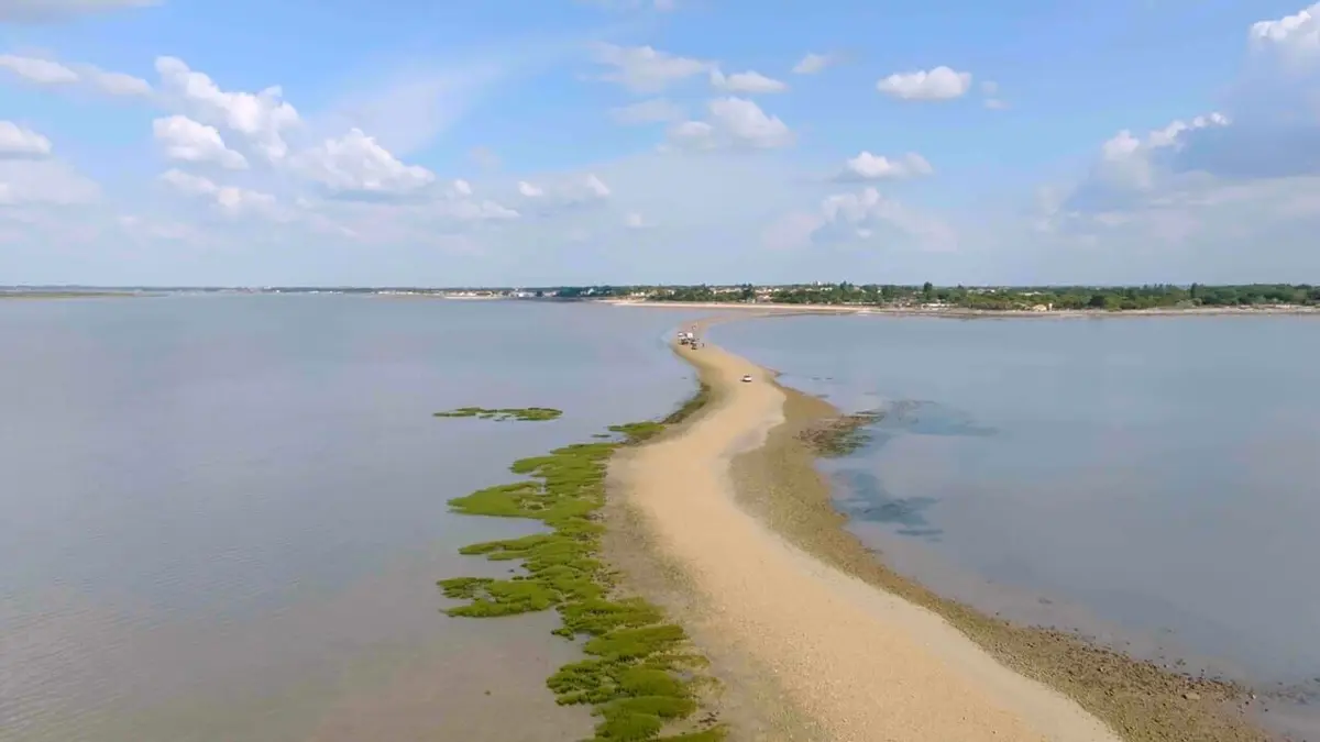 Les 100 lieux qu'il faut voir Au fil de la Charente, de la HauteVienne