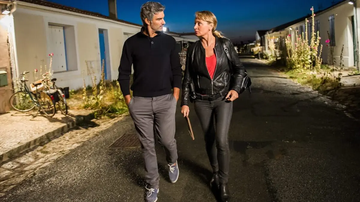 Les mystères de l'île