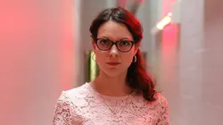 Les Simone S02E07 Le vernissage