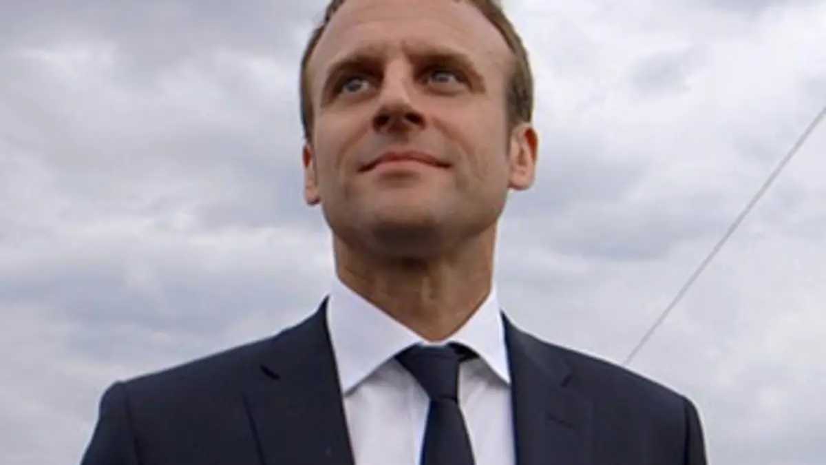 Casting Macron, la stratégie du météore