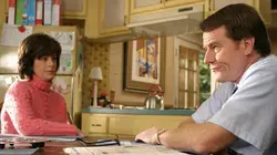 Malcolm S06E17 Larves et chenilles