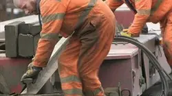 Méga convois S02E07 Alerte toxique