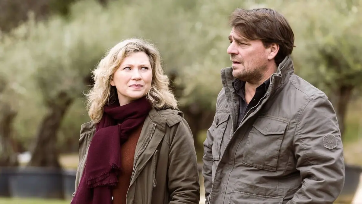 Meurtres à... S05E03 Meurtres à Sarlat