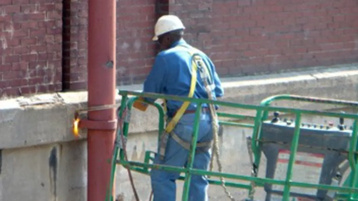 Mission démolition E08 Newcastle