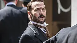 Mr Selfridge S03E06 en streaming
