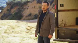 NCIS : Los Angeles S07E21 Agent triple