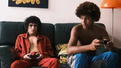 Neuf mecs S01E06 Raf