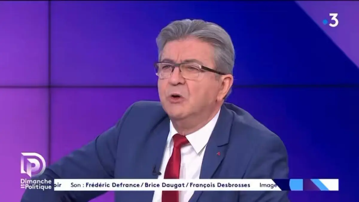 Mélenchon intime à un journaliste de se taire après une question sur Hanouna