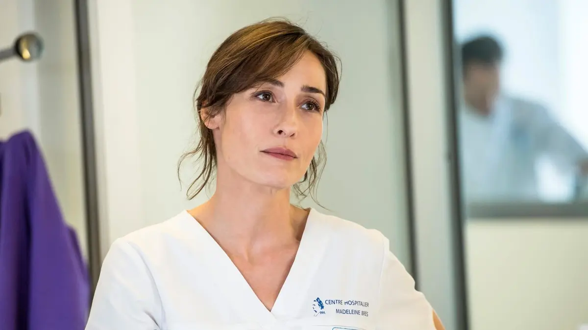 Nina S04E09 D'une rive à l'autre