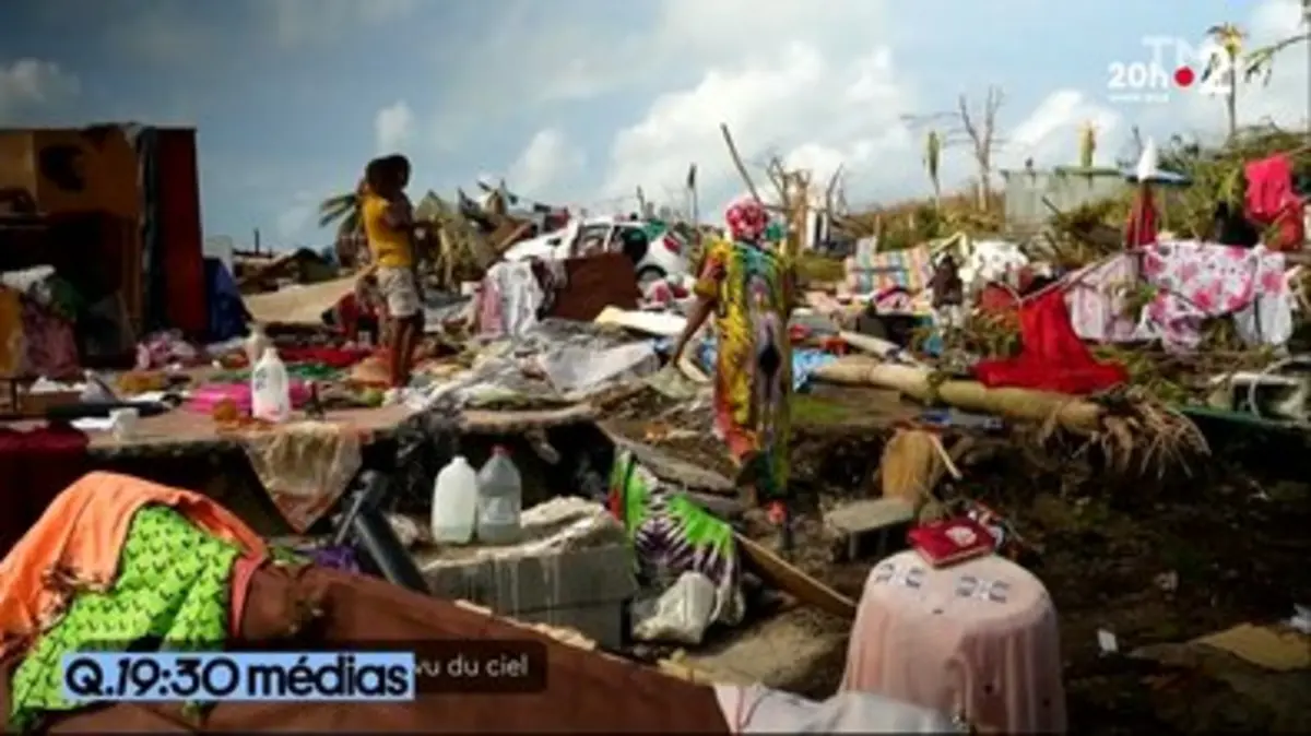 Replay Quotidien du 16/12/2024 19h30 Médias Cyclone Chido Mayotte