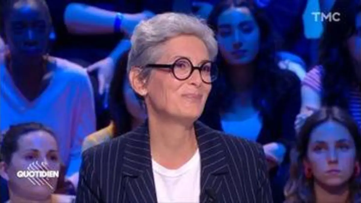 Replay Quotidien du 25 05 2023 Invitée Fabienne Delfour se met