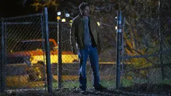 Riviera S02E03 A travers les portes closes en streaming