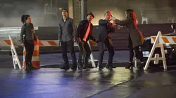 Scorpion S02E17 De l'eau dans le gaz