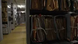 Secrets de famille : L'héritage invisible