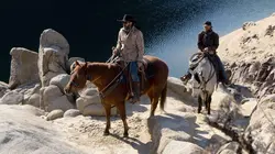 Seuls face à l'Alaska Enneigé