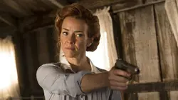 Timeless S02E12 Le miracle de Noël