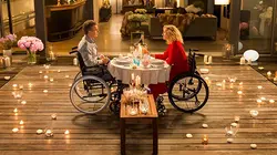 Tout le monde debout