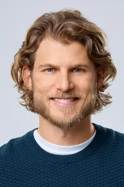 Travis van Winkle